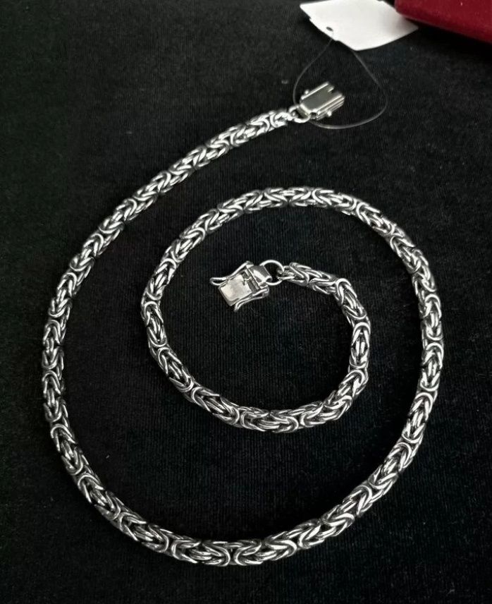 ЛИСИЙ  ХВОСТ Серебряная  цепочка . Вес 85 грамм / 55см  925пр  Новая