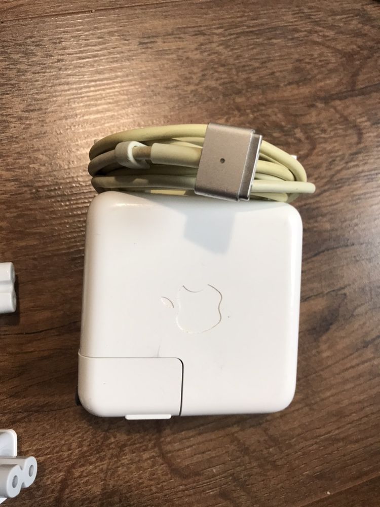 Зарядка MacBook Air, бу оригинал + 1 месяц гарантии