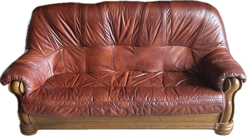 Skorzane meble plus drewno dębowe