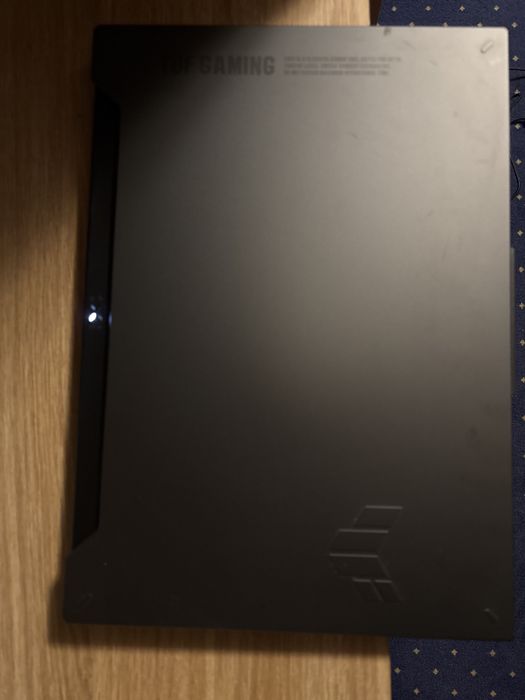 Sprzedam laptop gamingowego RTX4060/ 16 GB RAM/ 1 TB SSD/144Hz