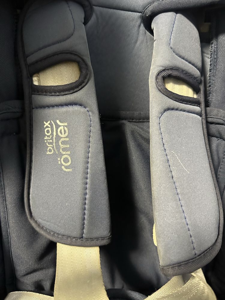 Автокресло britax romer