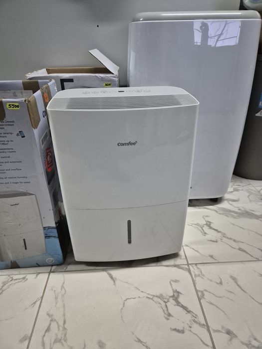 Осушувач повітря Comfee MDDF-20DEN7-WF