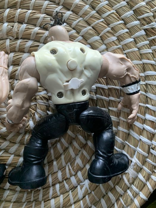 Одним лотом всі рестлери фігурки Пірати