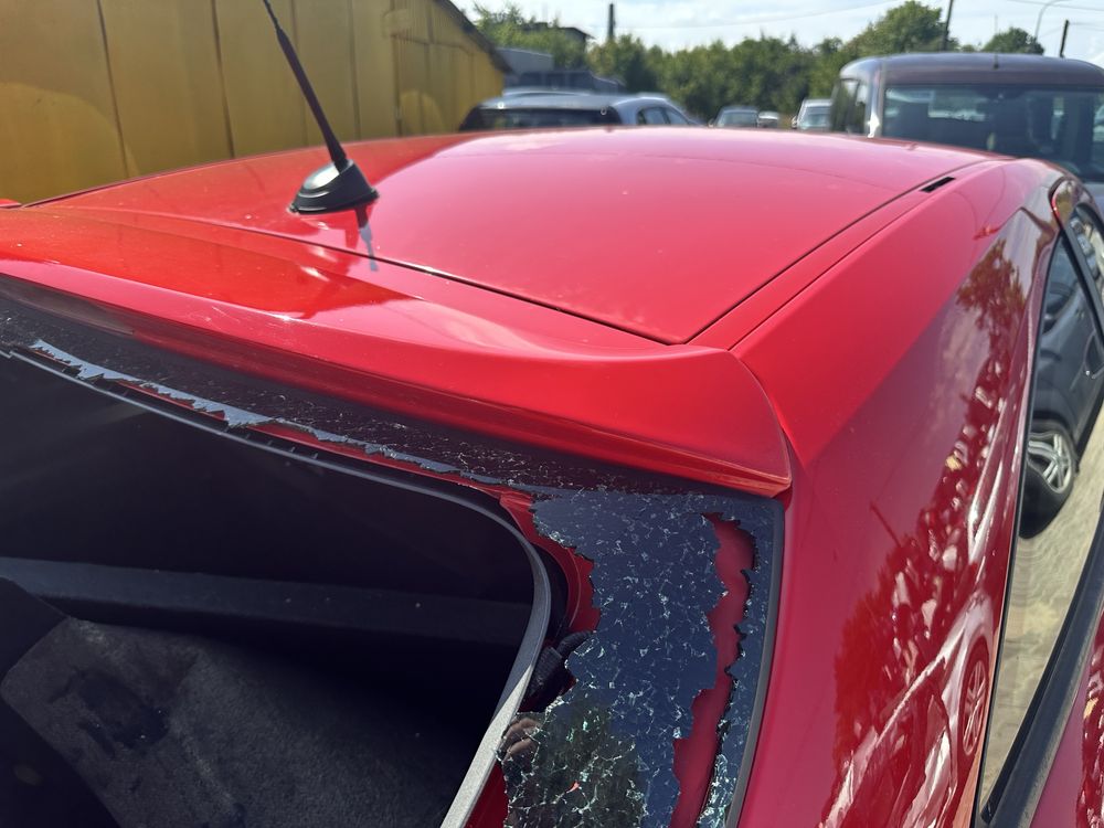 Lotka Opel Astra H Z50B GTC OPC Line Spoiler Astra III 3 drzwi