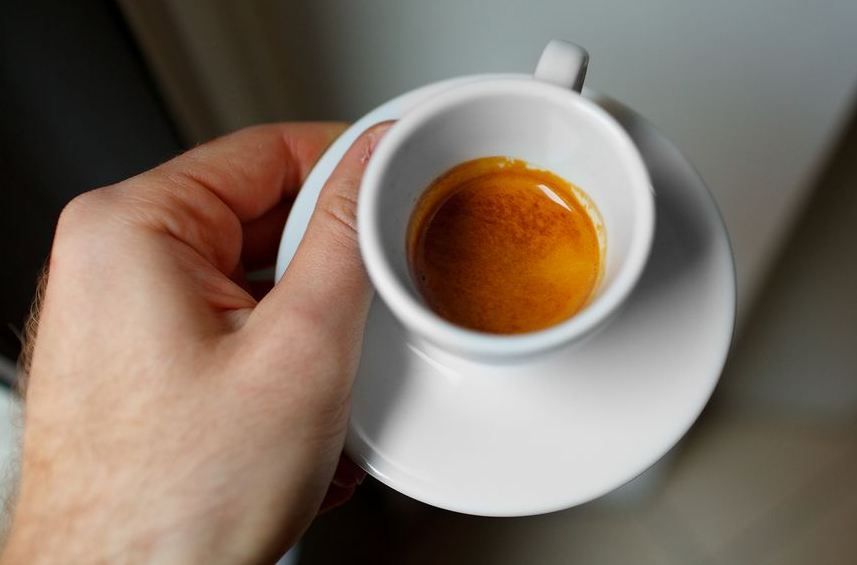 15% арабика 85% робуста. Потрясающий кофе в зернах для бизнесса! кава