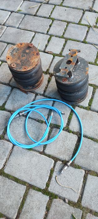 Комплект пневмопідвіски для Міцубісі  L200 96p