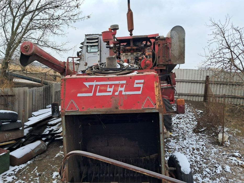 Продаю Комбайн в гарному стані