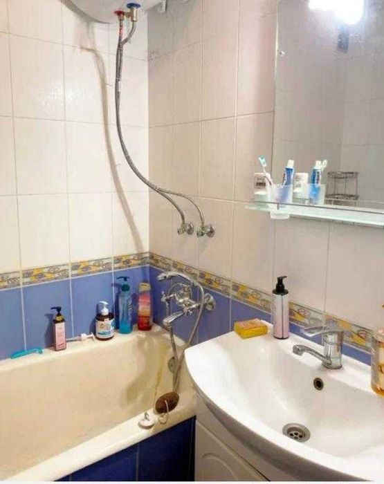 Продам 1 кімнатну квартиру на Олексіївці покращеного планування.