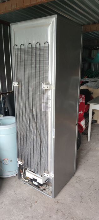 Lodówka Beko K54305 uszkodzona