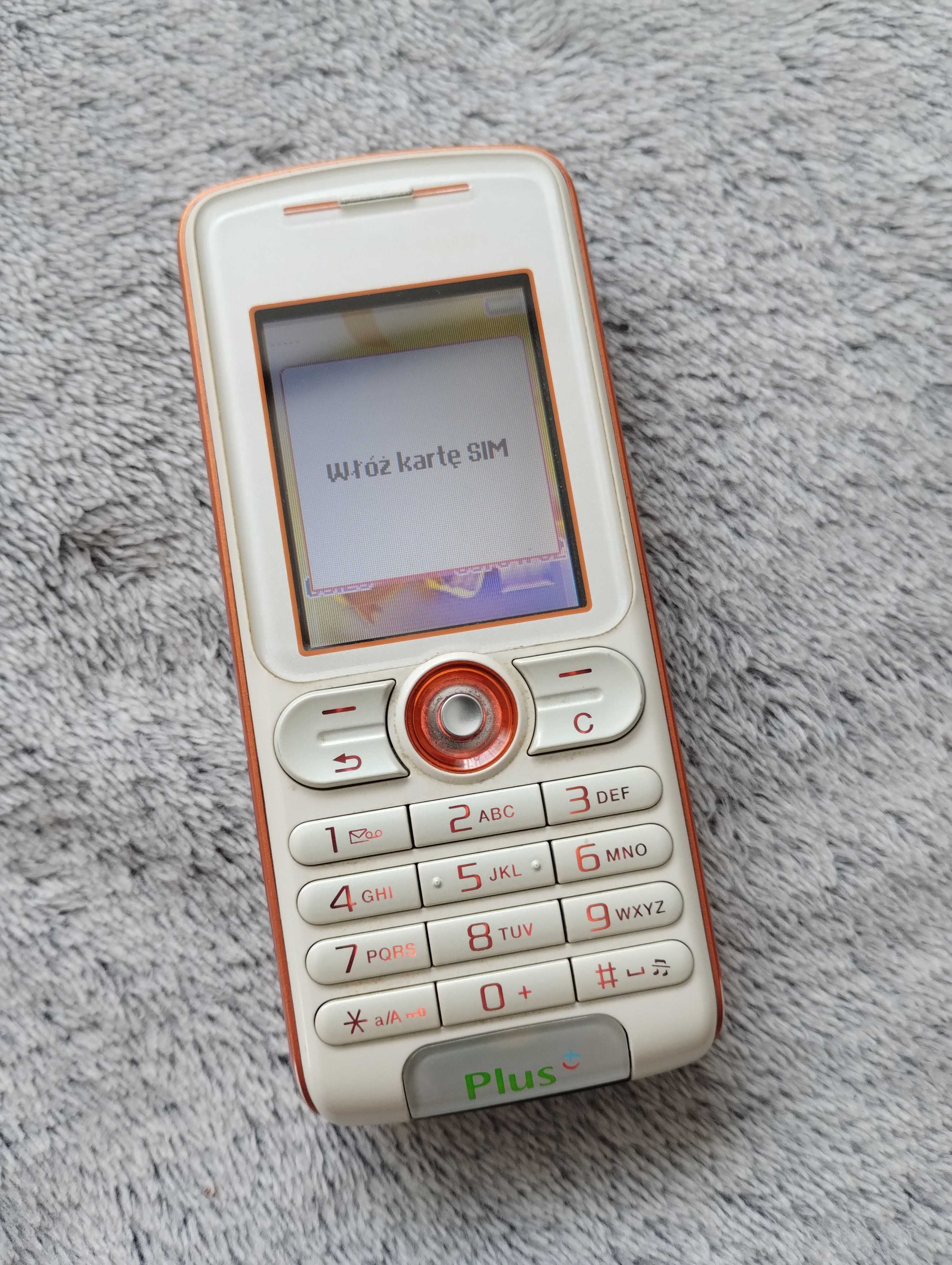 Kultowy telefon Sony Eriksson W200i walkman