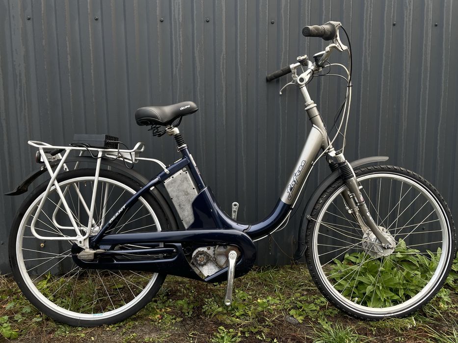 Кареточний електро-велосипед Giant Lafree повний комплект!