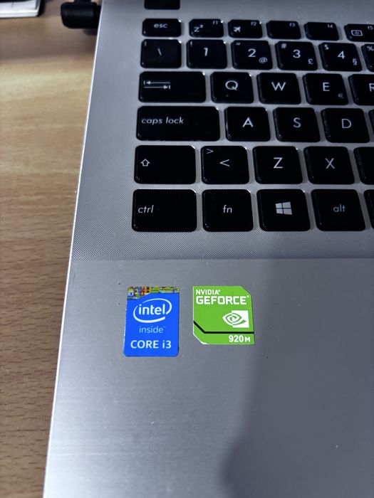 Asus X555L usado em bom estado