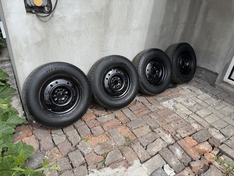 Резина Bfgoodrich 225/70/r16 разбалтовка 5x114.3 Цена за Комплект