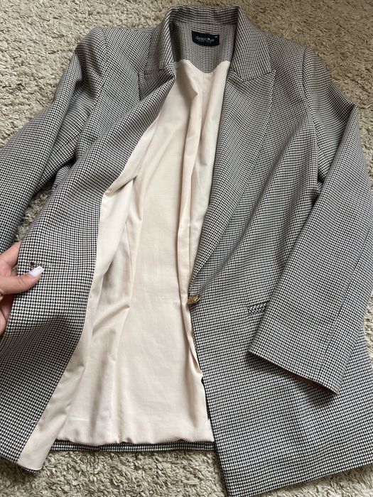 Піджак жіночий класичний