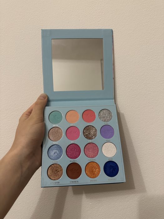 Палетка тіней Makeup Obsession Angel Energy