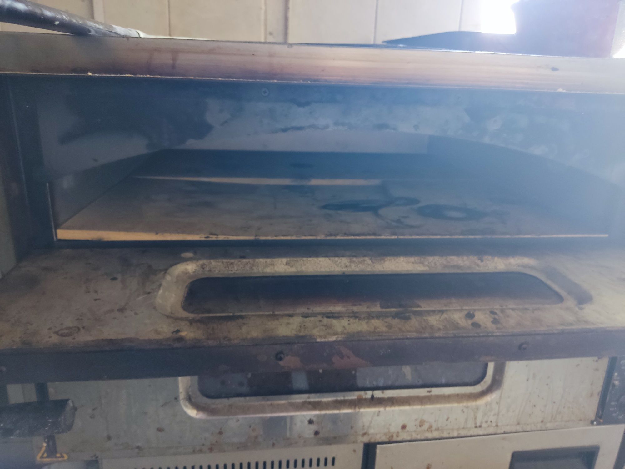forno de pizza, batedeira, forno de convecção