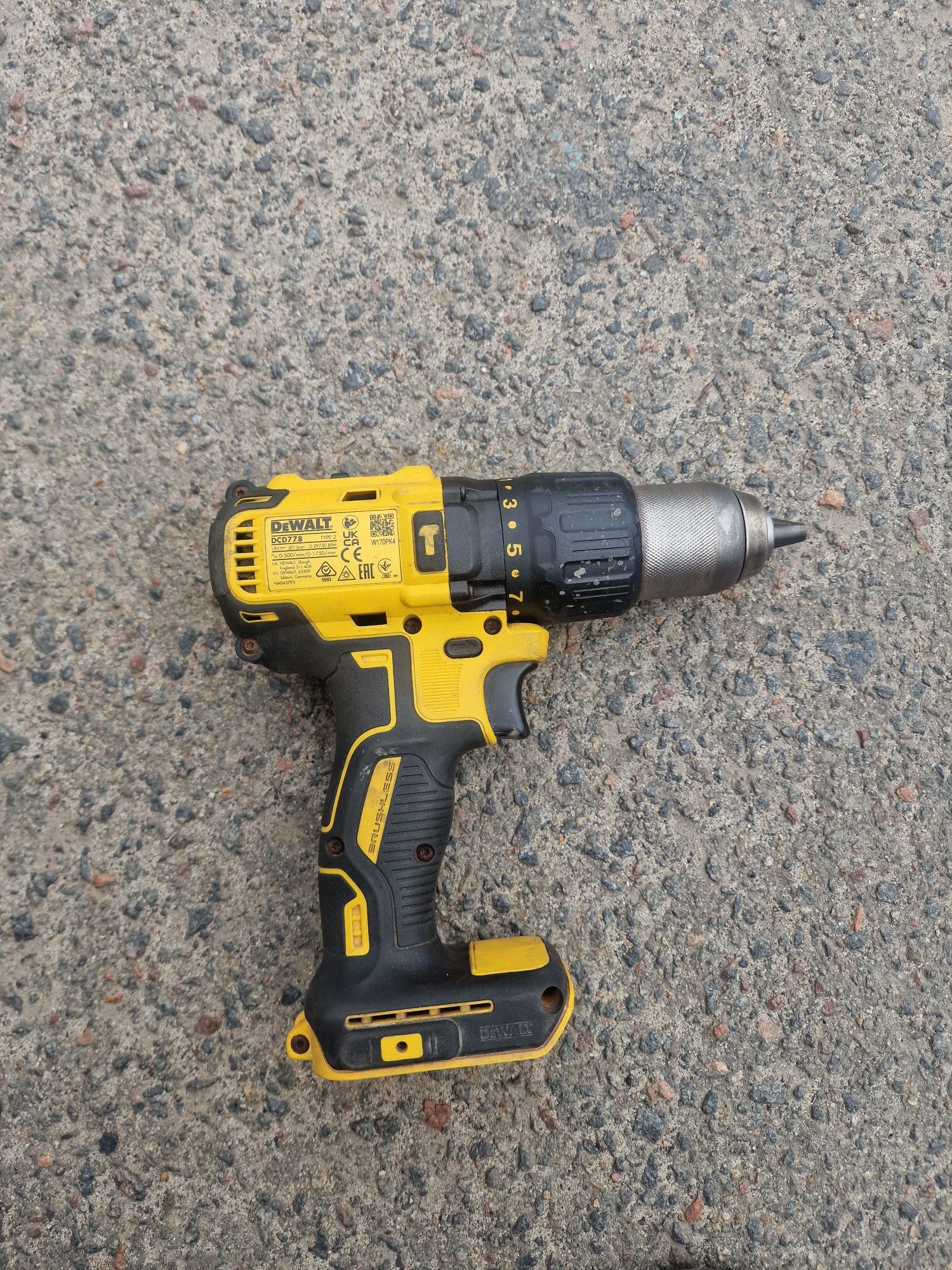 Безщітковий акумуляторний шуруповерт DeWalt DCD778 18v ОРИГІНАЛ  65нм