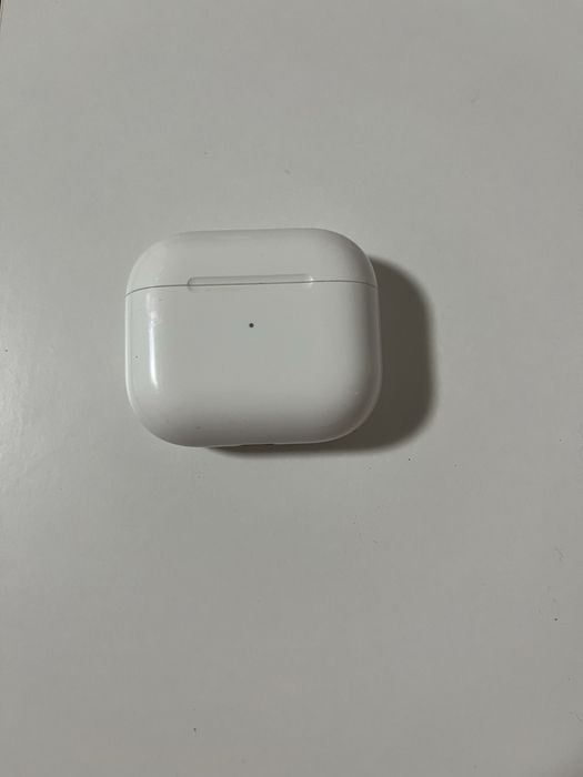 Кейс Apple AirPods 3