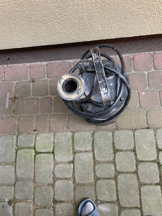 Pompa zatapialna do wody Sime   p 180m 230V