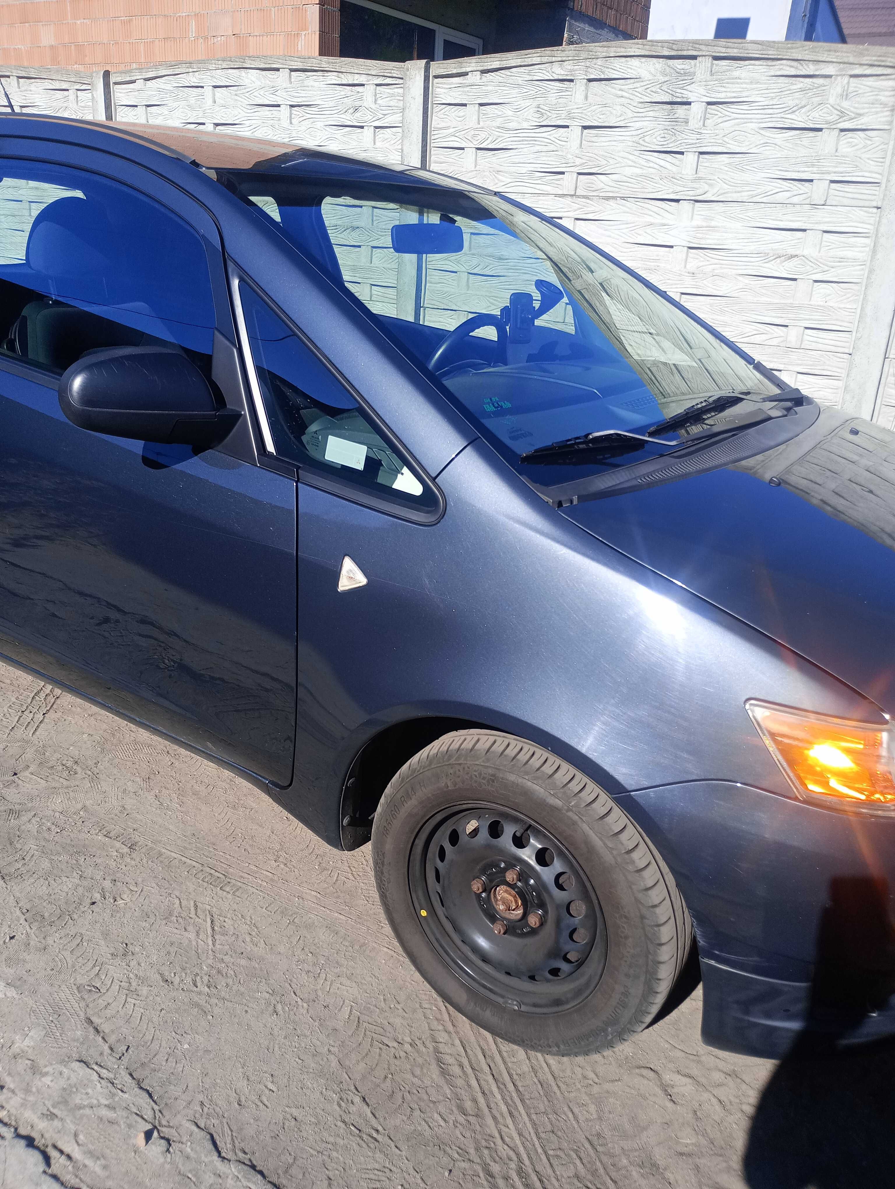 Mitsubishi Colt 2009