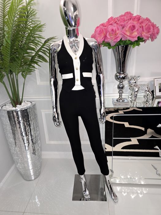 Nowy komplet damski r. M