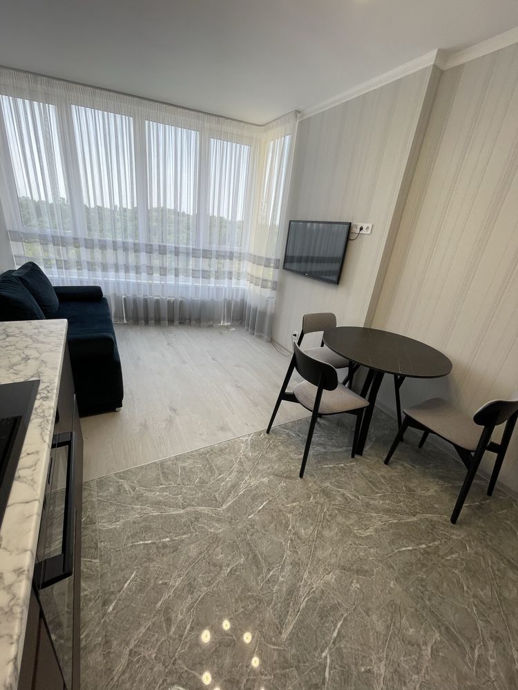 Перша здача ! ЖК Медовий, Кадетський гай, 10, нова 1 к.кв. 41 кв.м