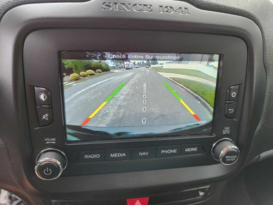 Jeep Renegade Limited      2016