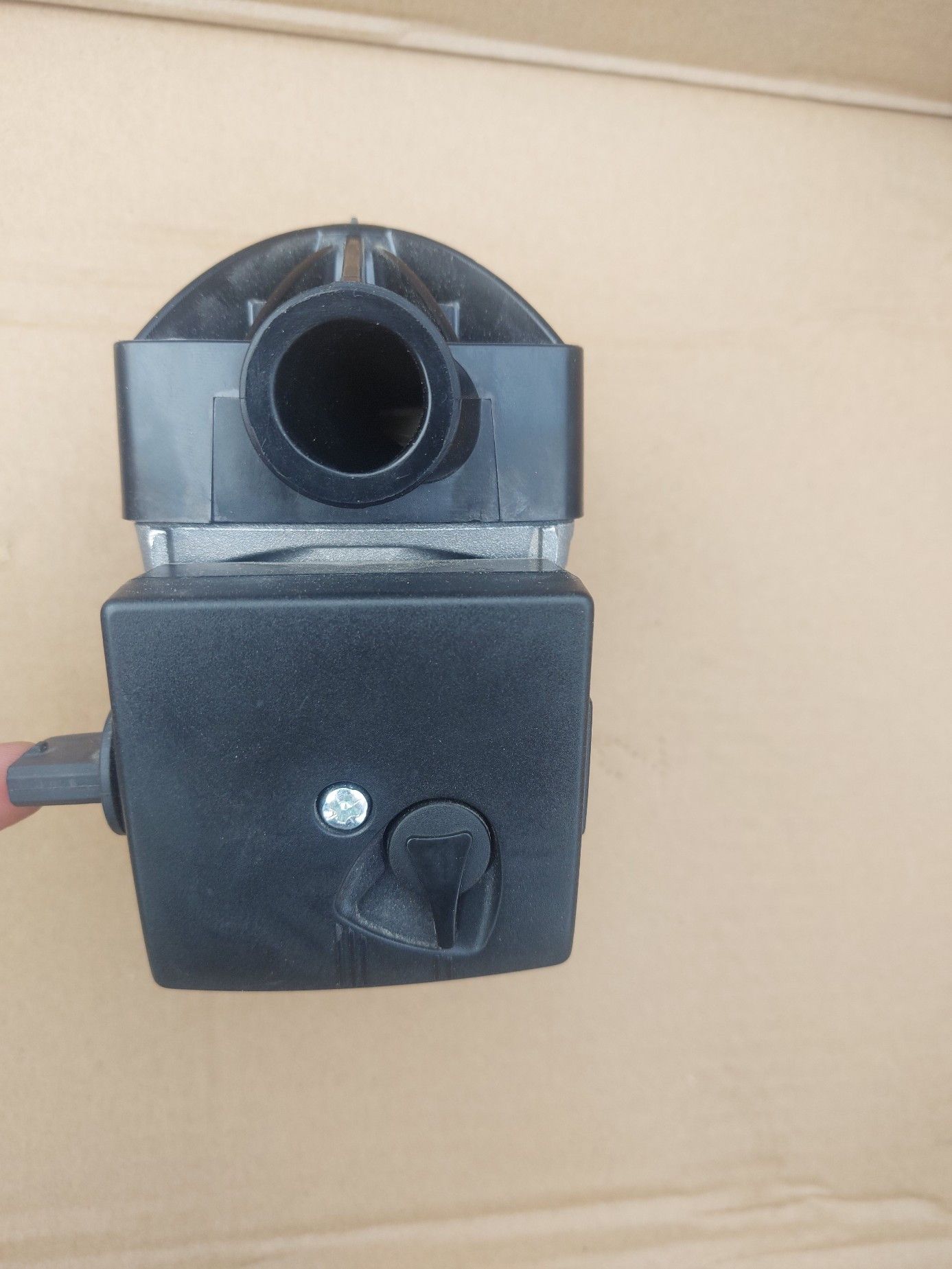 Pompa Grundfos UPS 15-70 cil 130