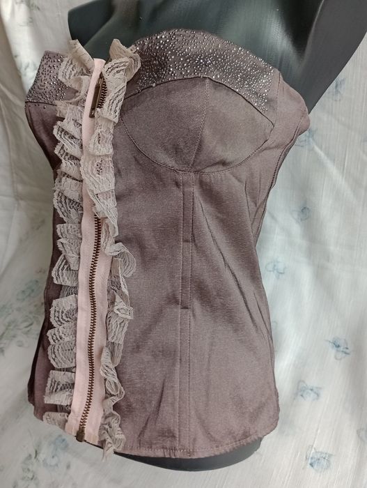 Lolita Coqettee gorset z koronką