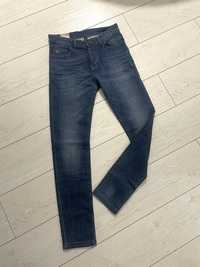 Nowe spodnie jeansowe dżinsowe jeansy dżinsy XS S Benetton