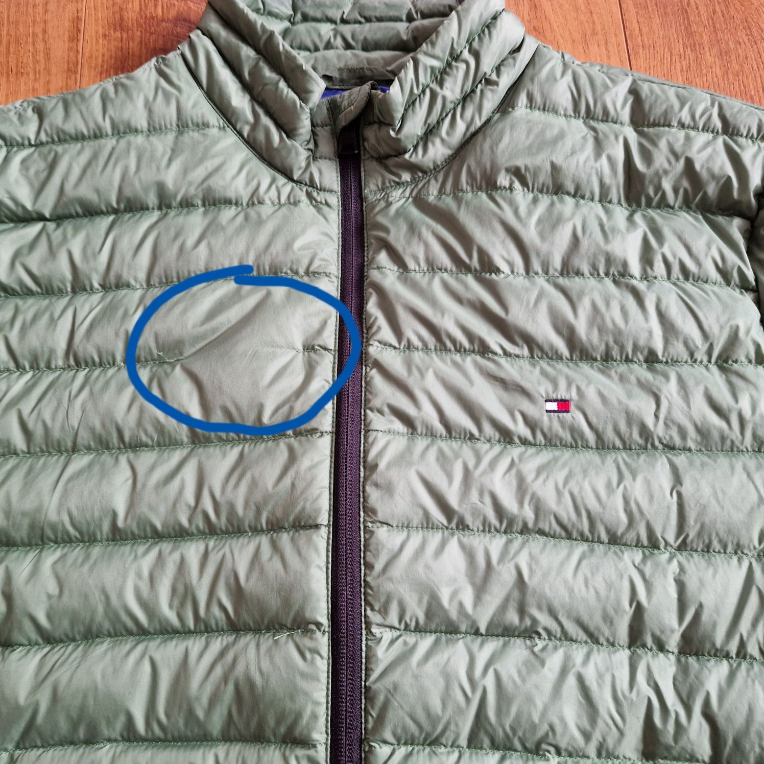Весенняя куртка Tommy Hilfiger пух размер M-L