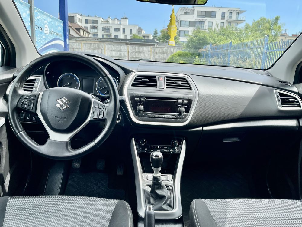 SUZUKI SX4-S-CROSS 1,6DDIS 120km Keyless Go bezwypadkowy