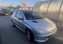 Peugeot 206 1.6 benzyna • klima • silnik OK • 2004
