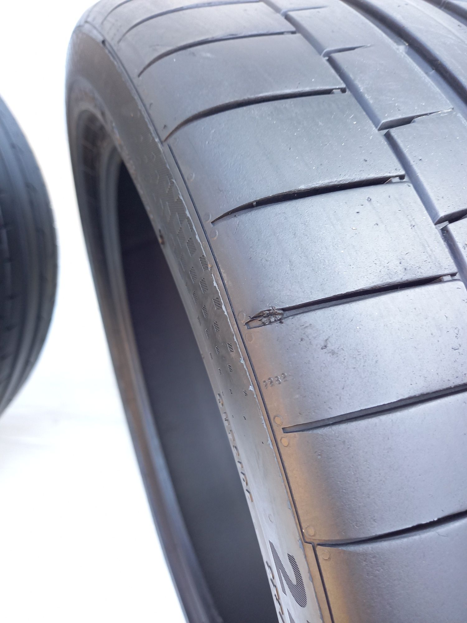 Continental SportContact6  275/35R20 2 sztuki