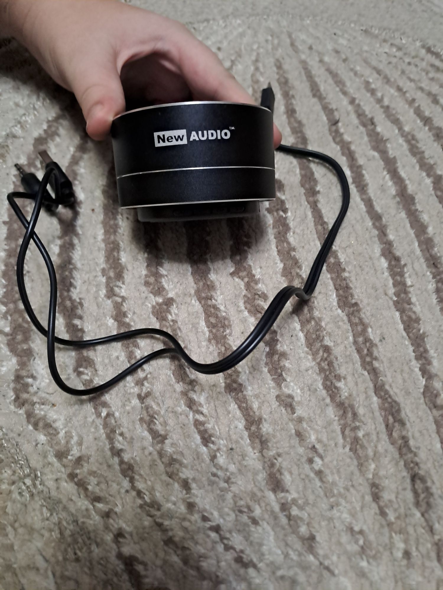 Sprzedam głośnik New Audio