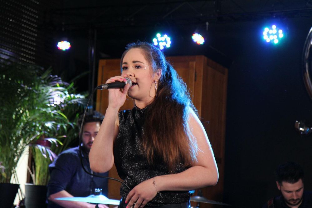 Lekcje śpiewu/ pisanie piosenek/ social media/ promowanie się w sieci