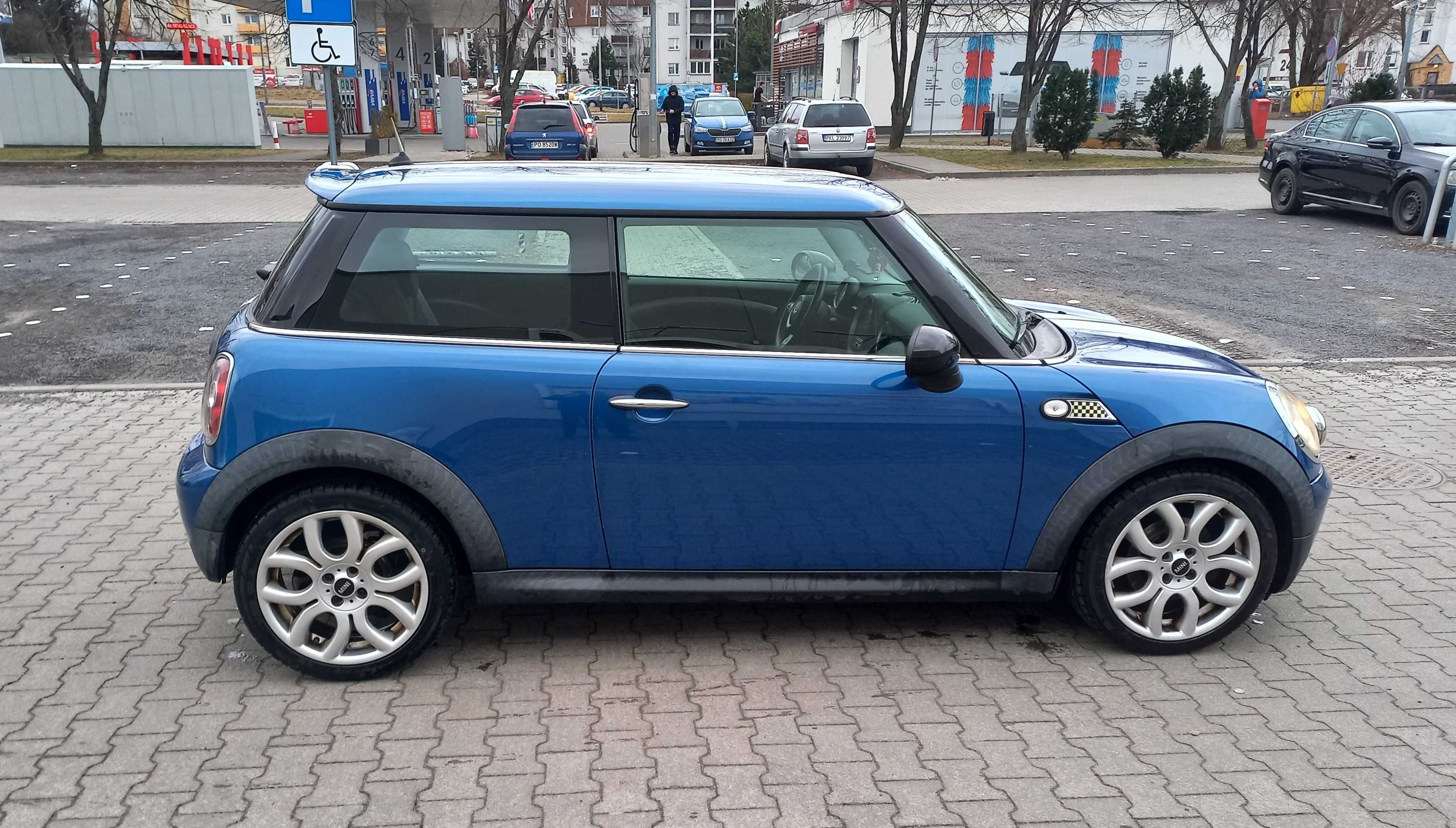 mini one 1.4 benzyna 2009