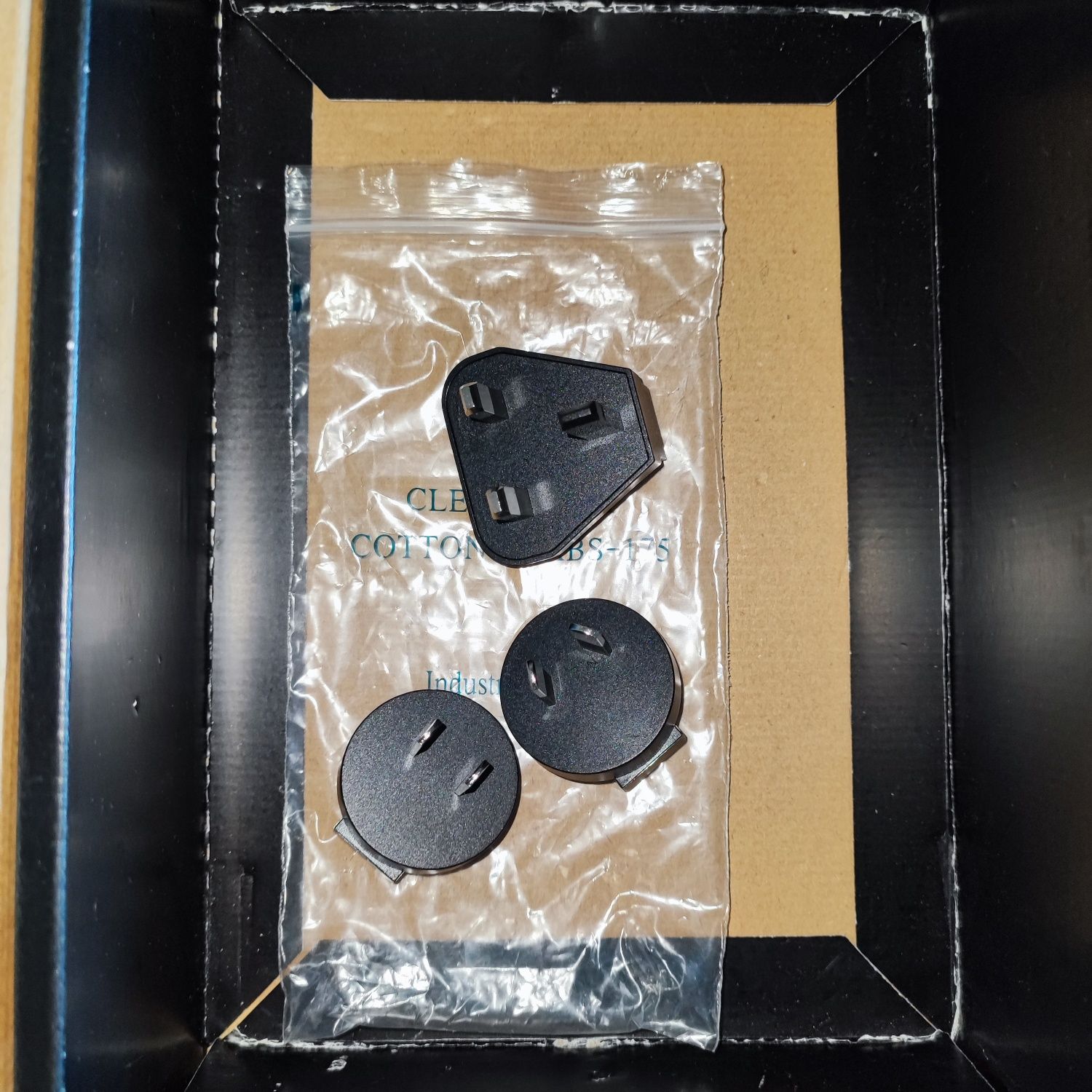 CTEK CS Free przenośna ładowarka mikroprocesorowa 12V 20A + pokrowiec