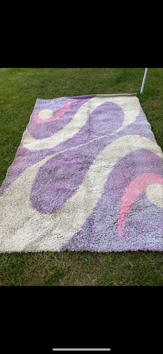 Продам ковер-доріжку стан на фото потрібна хімчиста,дуже гарно вигляда