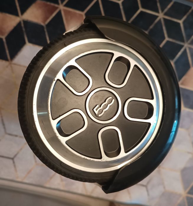 Deska elektryczna hoverboard Fiat 500.