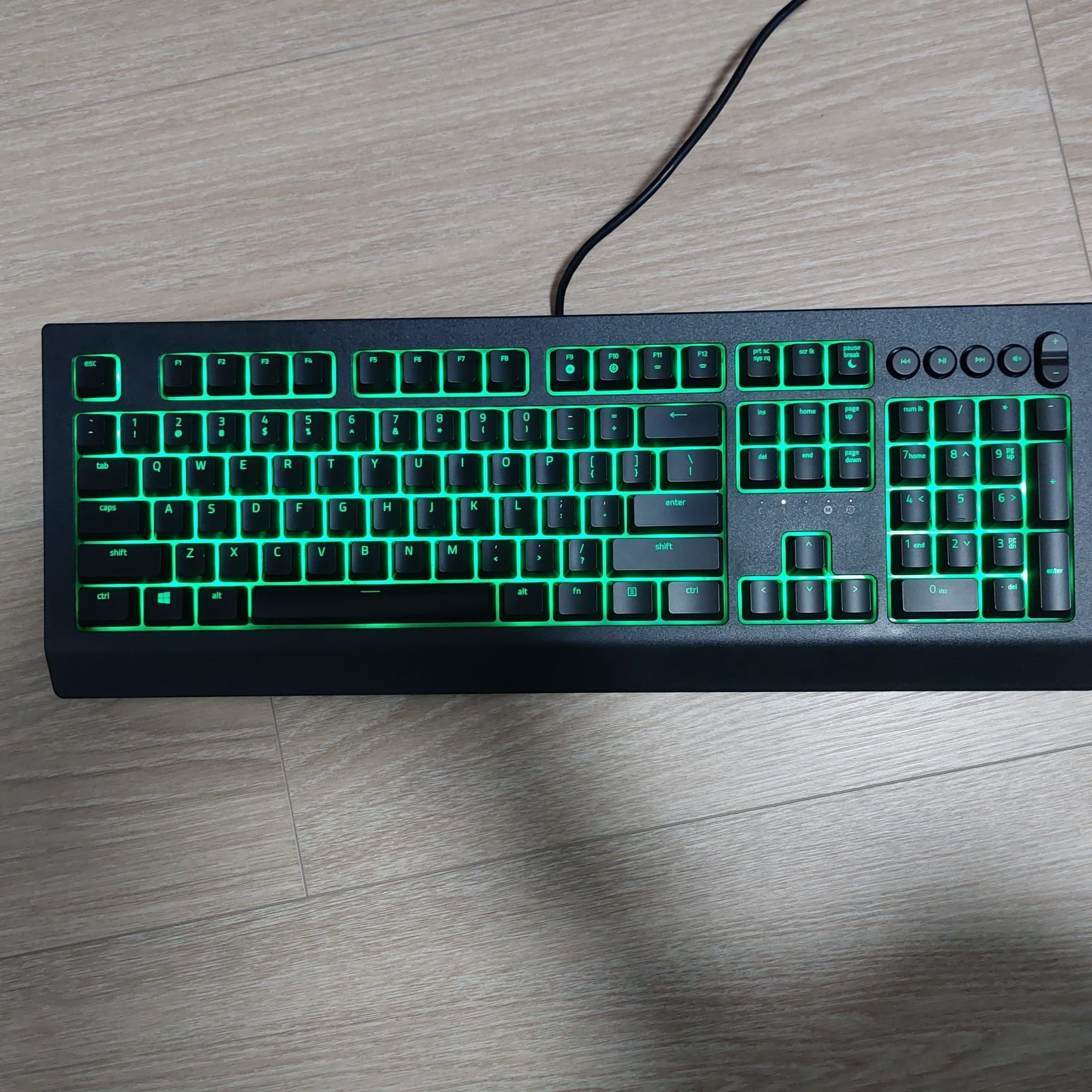 Klawiatura razer cynosa v2