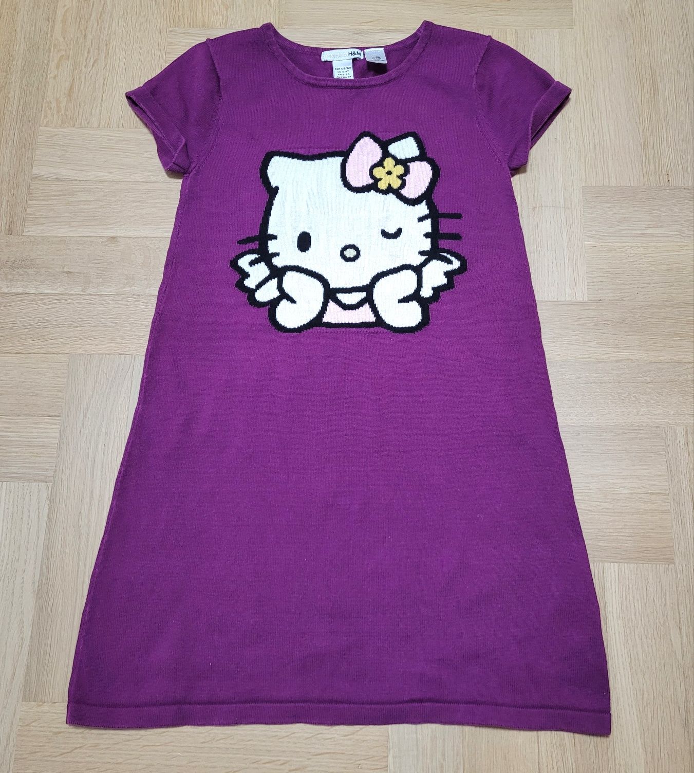 H&M 128 Hello Kitty sukienka z krótkim rękawem