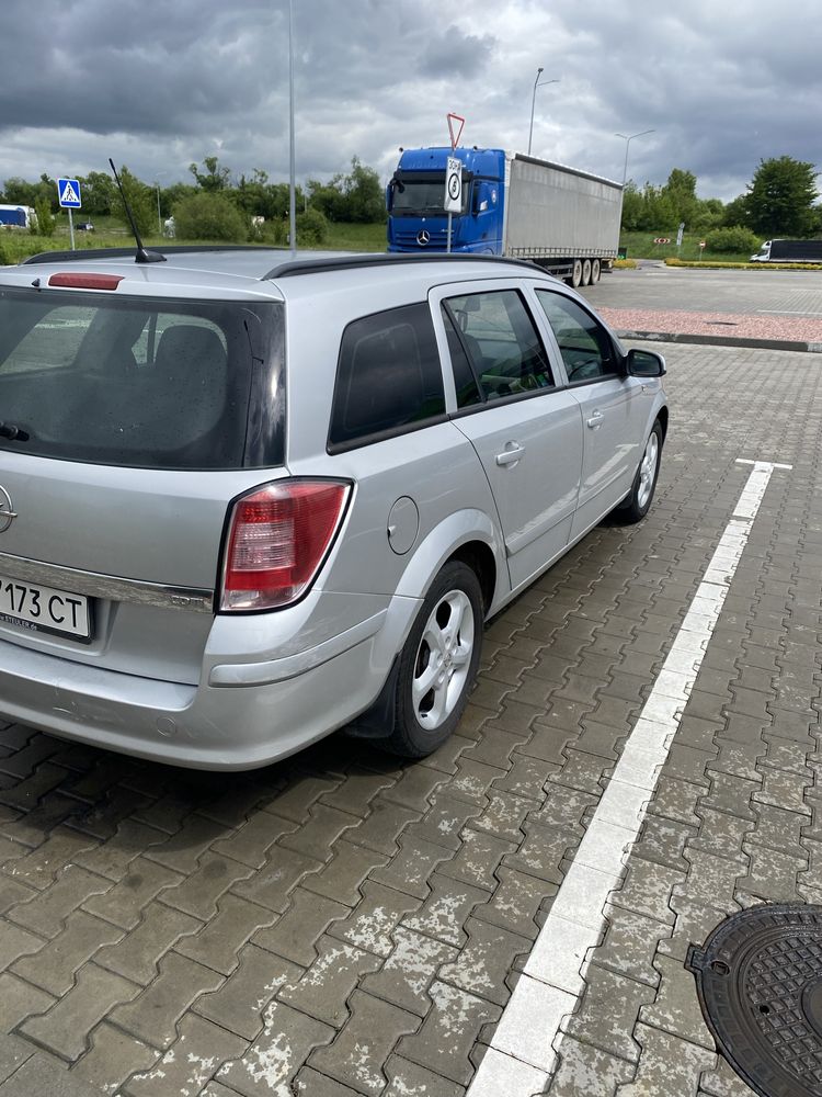 Opel Astra H 1.3 дизель