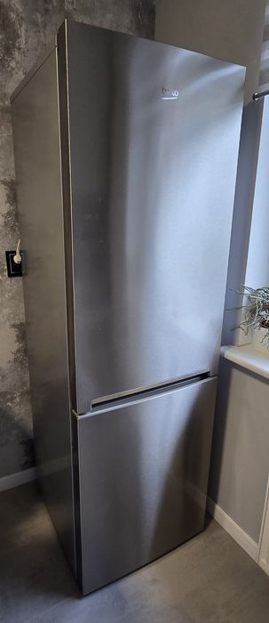 REZERWACJA Lodówka Beko No frost