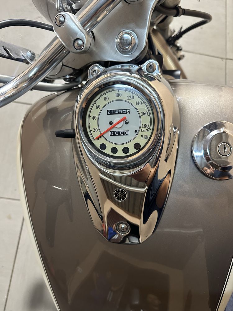DragStar 650 Classic “Pearl White”