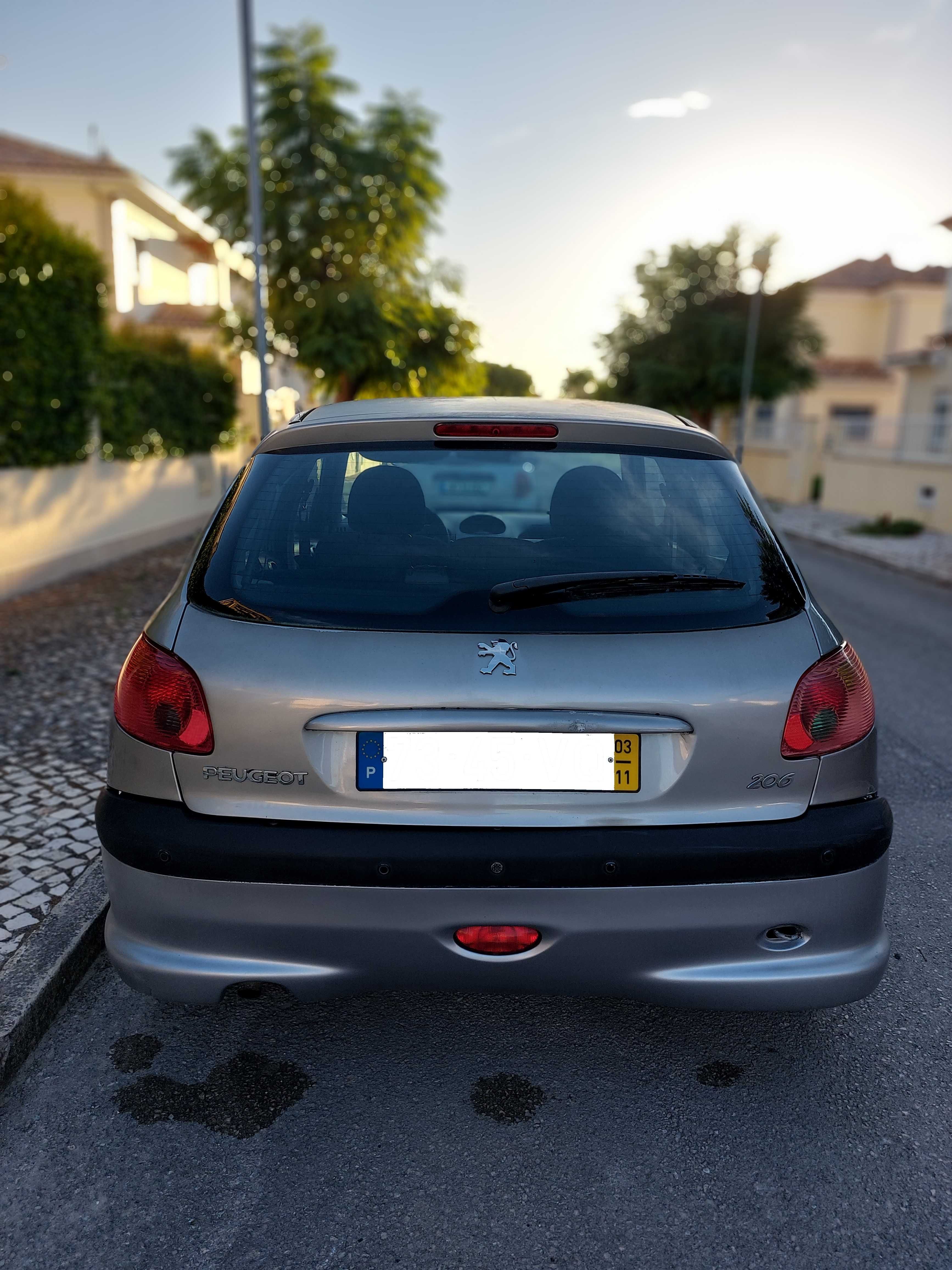 Peugeot 206 ano 2003