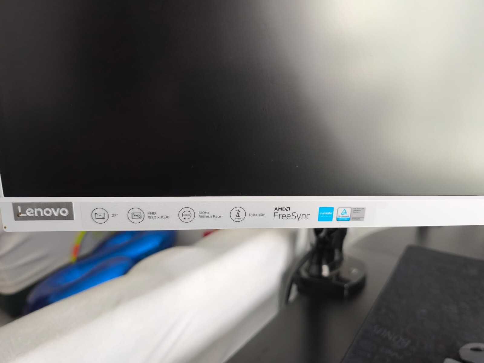 Monitor Lenovo 27 Polegadas