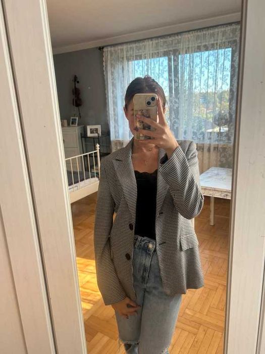 Piekna marynarka w pepitkę