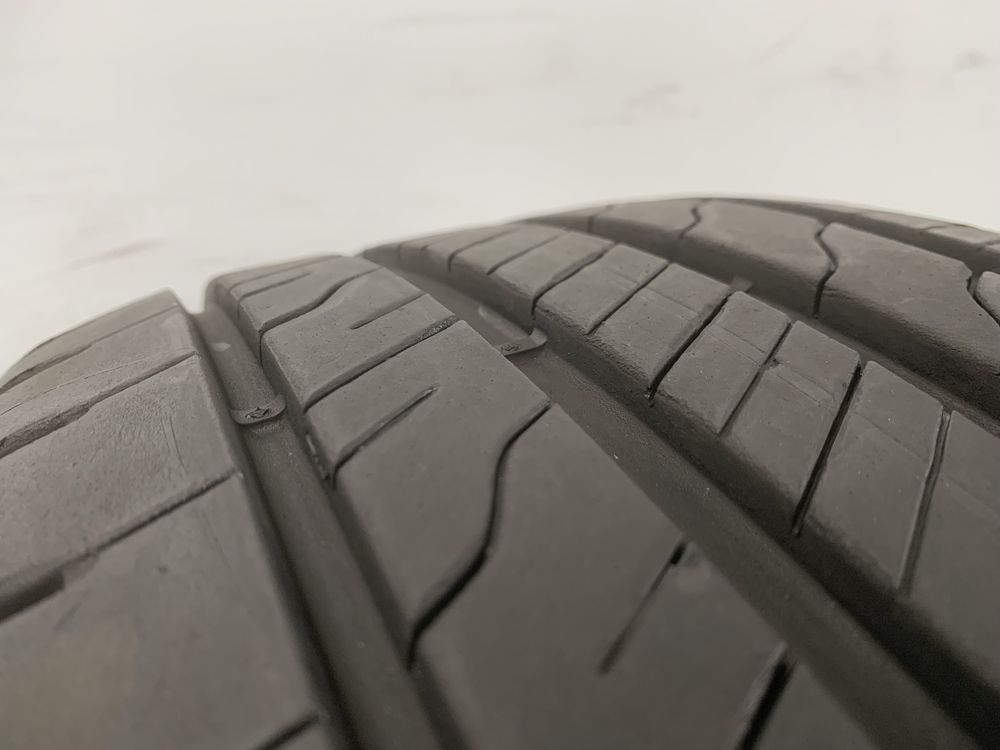 1x 225/50/17 GoodYear EfficientGrip Performance2 /2023r 8mm /GWARANCJA