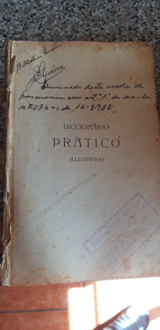 Dicionário Prático Ilustrado 1928